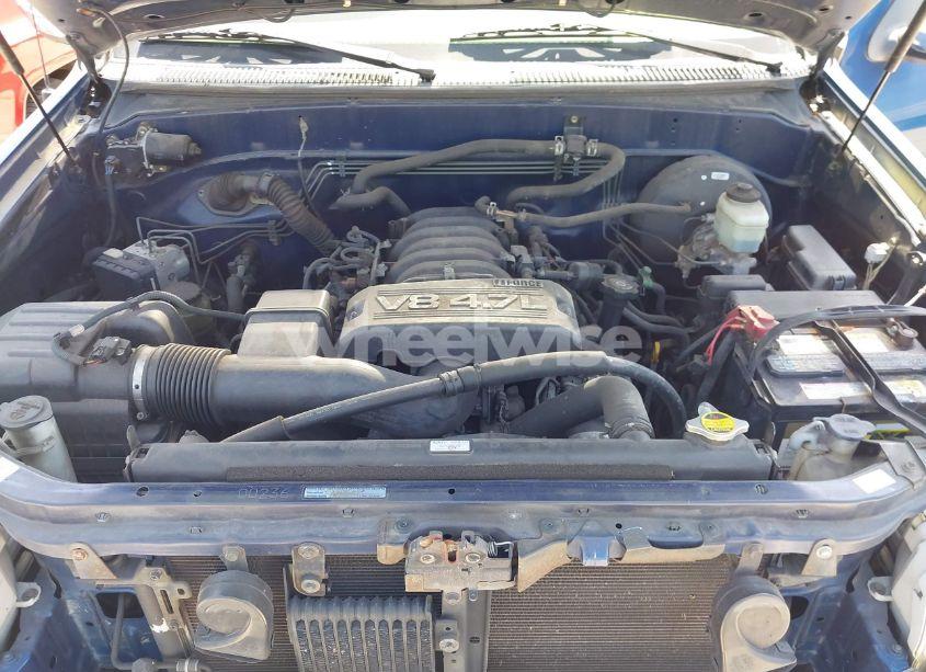 Photo 10 of 2005 Toyota Tundra SR5 V8 (VIN 5TBET34185S483087)
