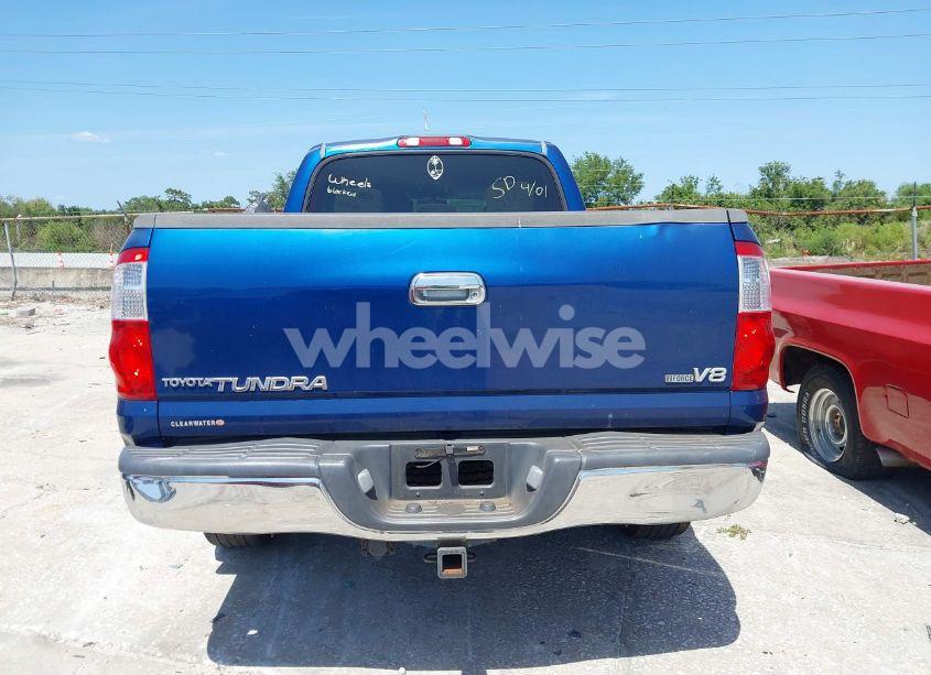 Photo 16 of 2005 Toyota Tundra SR5 V8 (VIN 5TBET34185S483087)