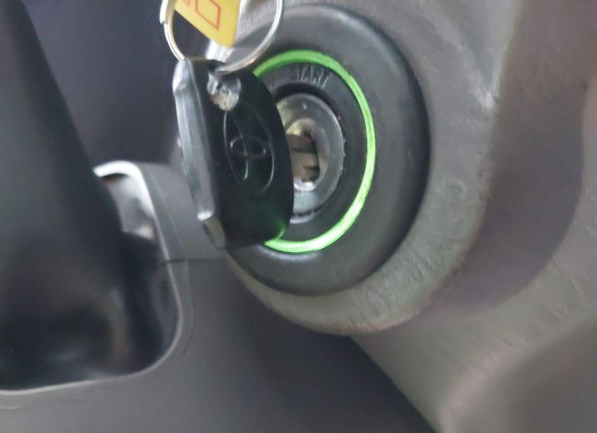 Photo 11 of 2006 Toyota Tundra SR5 V8 (VIN 5TBET34186S501184)