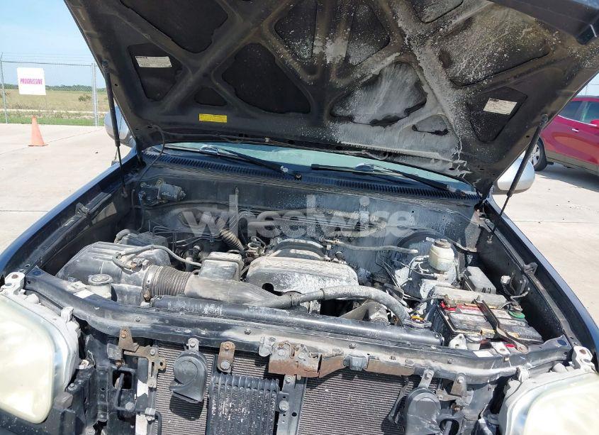 Photo 10 of 2006 Toyota Tundra SR5 V8 (VIN 5TBET34186S508653)