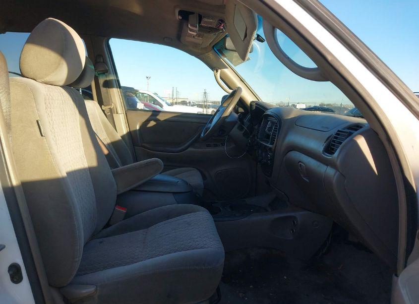 Photo 5 of 2006 Toyota Tundra SR5 V8 (VIN 5TBET34186S516221)