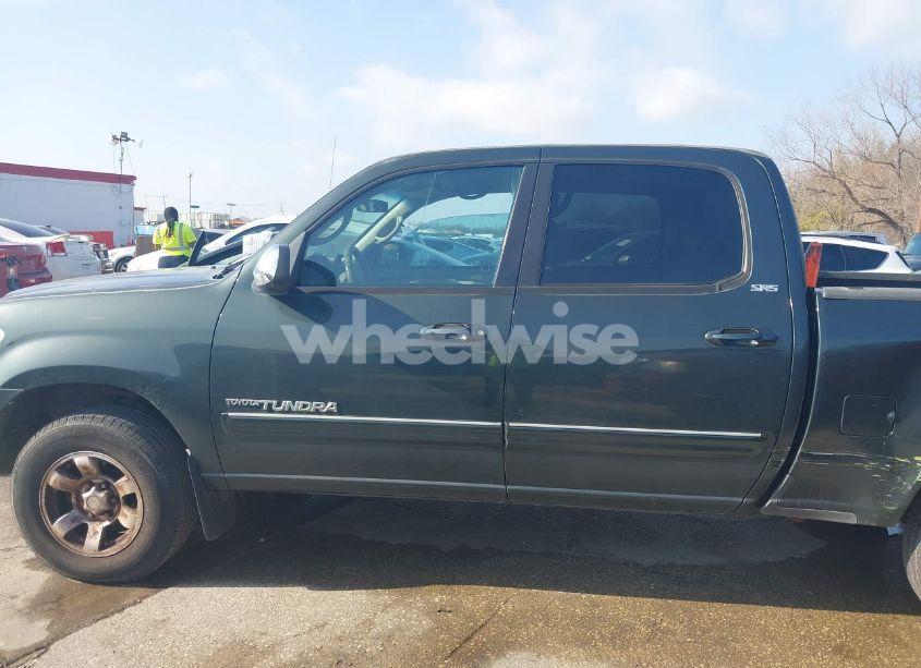 Photo 14 of 2006 Toyota Tundra SR5 V8 (VIN 5TBET34186S532855)