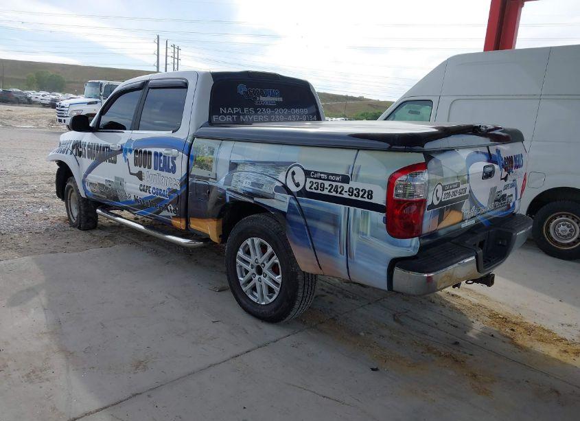 Photo 3 of 2006 Toyota Tundra SR5 V8 (VIN 5TBET34186S543547)