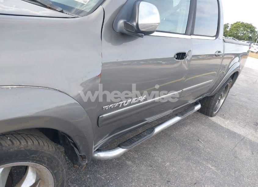 Photo 16 of 2004 Toyota Tundra SR5 V8 (VIN 5TBET34194S448167)