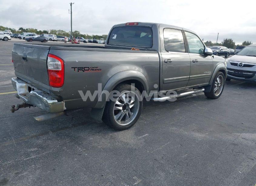Photo 4 of 2004 Toyota Tundra SR5 V8 (VIN 5TBET34194S448167)