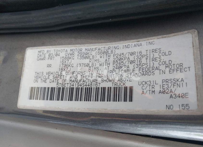 Photo 9 of 2004 Toyota Tundra SR5 V8 (VIN 5TBET34194S448167)
