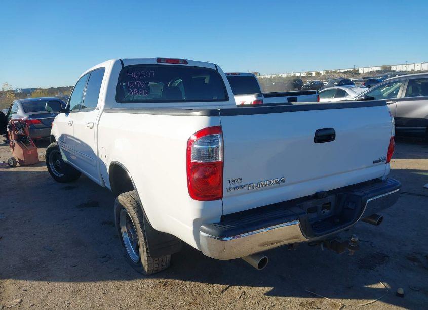 Photo 3 of 2004 Toyota Tundra SR5 V8 (VIN 5TBET34194S456706)