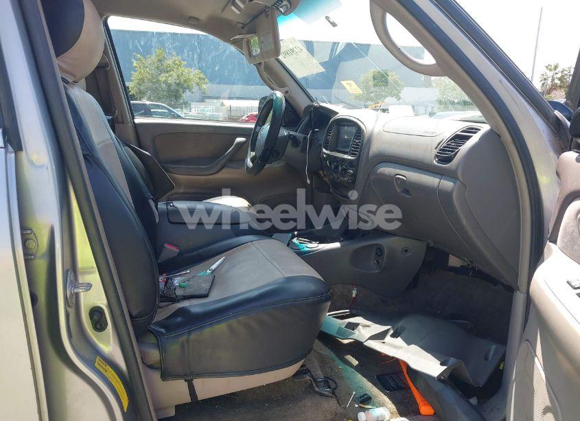 Photo 5 of 2006 Toyota Tundra SR5 V8 (VIN 5TBET34196S502022)