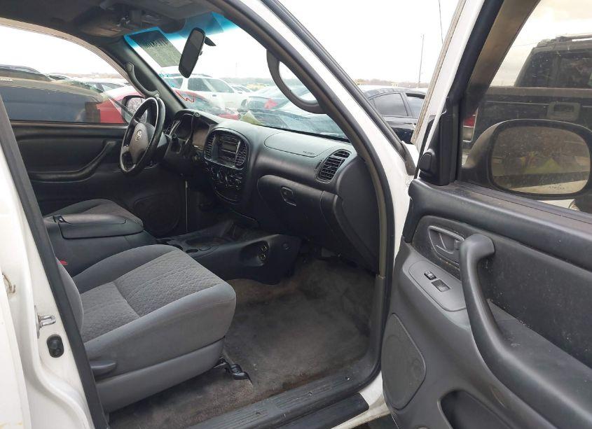 Photo 5 of 2006 Toyota Tundra SR5 V8 (VIN 5TBET34196S529527)