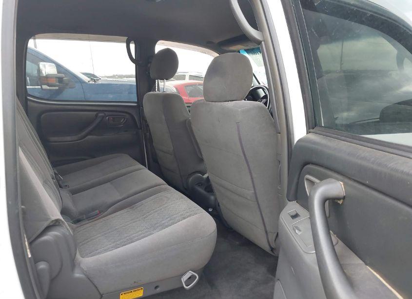 Photo 8 of 2006 Toyota Tundra SR5 V8 (VIN 5TBET34196S529527)