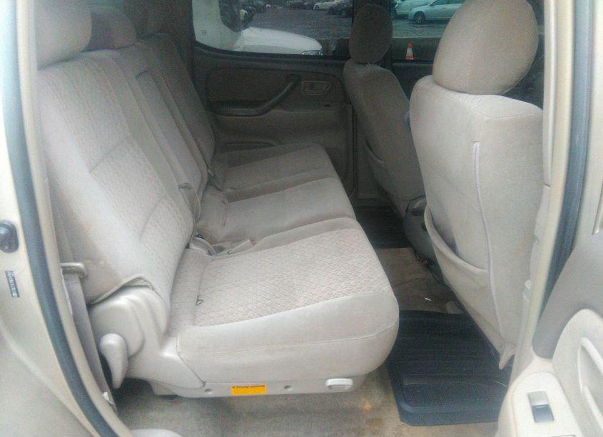 Photo 8 of 2006 Toyota Tundra SR5 V8 (VIN 5TBET34196S541645)