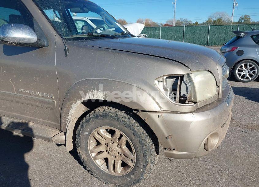 Photo 18 of 2006 Toyota Tundra SR5 V8 (VIN 5TBET34196S550281)