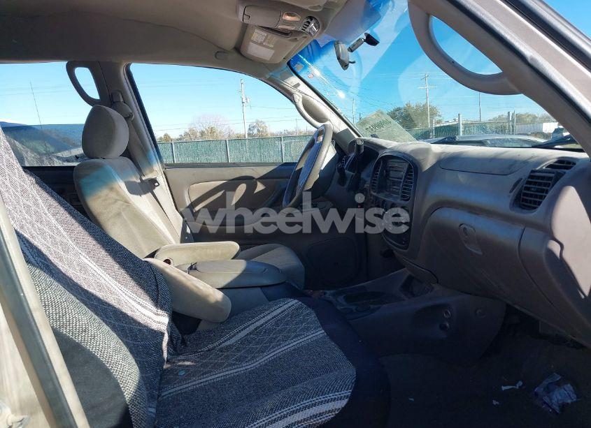 Photo 5 of 2006 Toyota Tundra SR5 V8 (VIN 5TBET34196S550281)