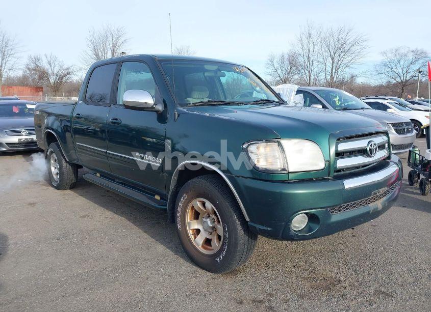 2004 Toyota Tundra SR5 V8 (VIN 5TBET341X4S459548) main photo