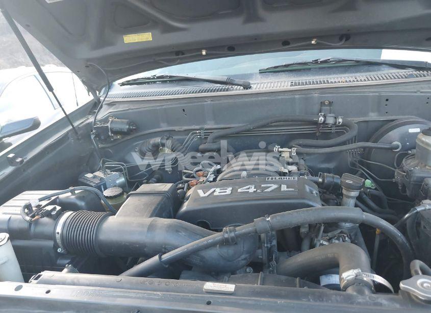 Photo 10 of 2005 Toyota Tundra SR5 V8 (VIN 5TBET341X5S470907)