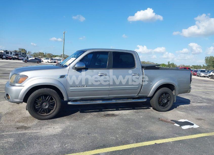 Photo 14 of 2005 Toyota Tundra SR5 V8 (VIN 5TBET341X5S490302)