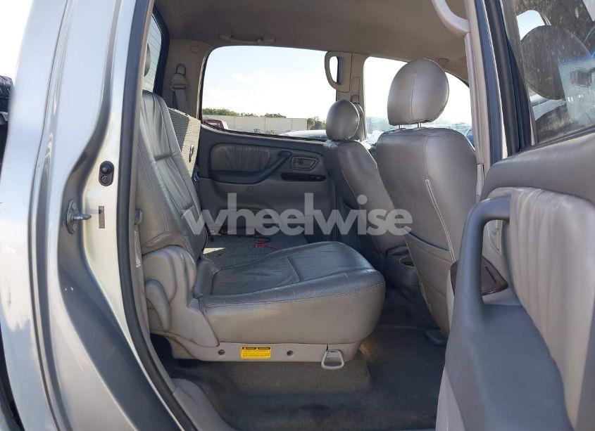 Photo 8 of 2005 Toyota Tundra SR5 V8 (VIN 5TBET341X5S490302)