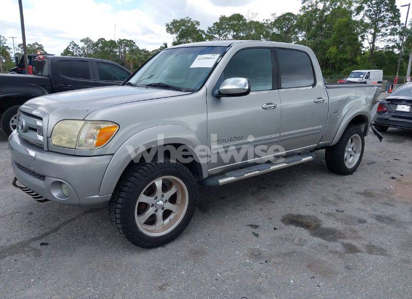 Photo 2 of 2006 Toyota Tundra SR5 V8 (VIN 5TBET341X6S499874)