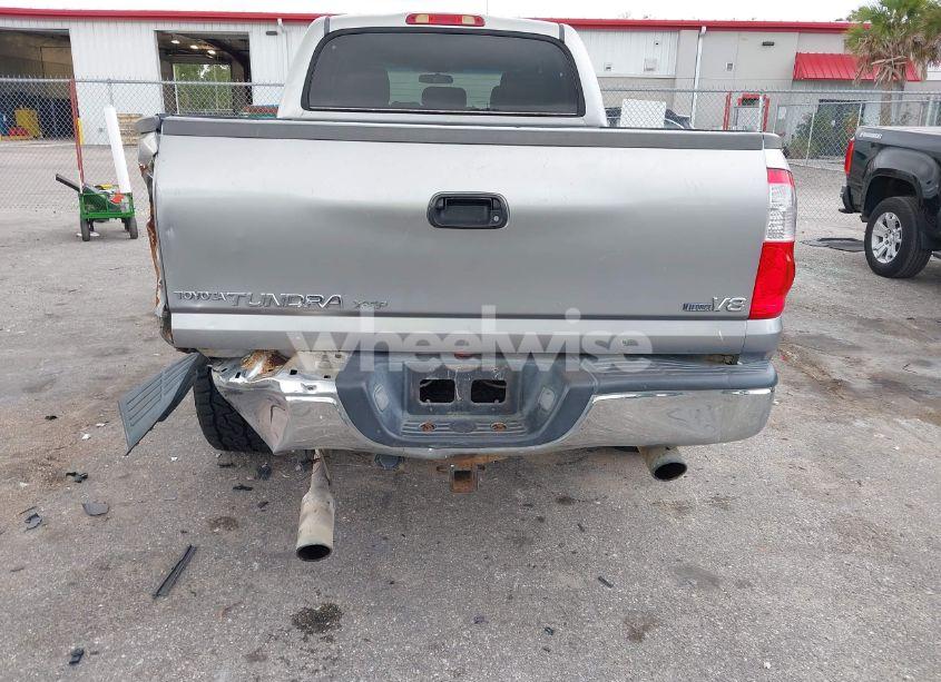 Photo 6 of 2006 Toyota Tundra SR5 V8 (VIN 5TBET341X6S499874)