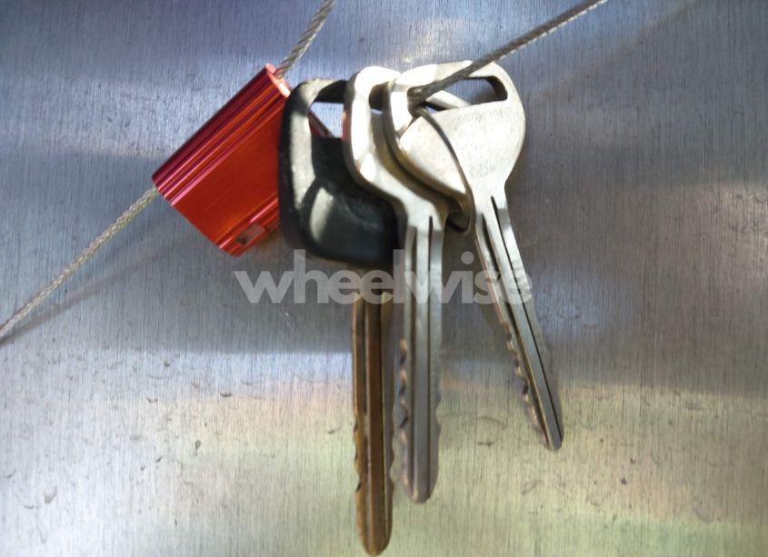 Photo 11 of 2006 Toyota Tundra SR5 V8 (VIN 5TBET341X6S514065)