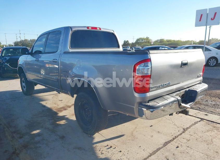 Photo 3 of 2006 Toyota Tundra SR5 V8 (VIN 5TBET341X6S514065)