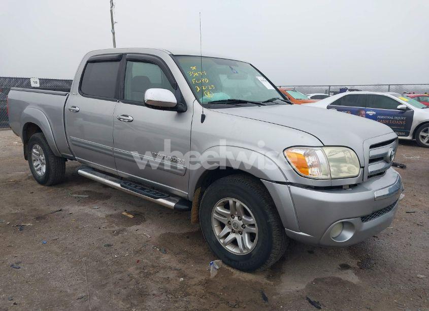 2006 Toyota Tundra SR5 V8 (VIN 5TBET341X6S532467) main photo