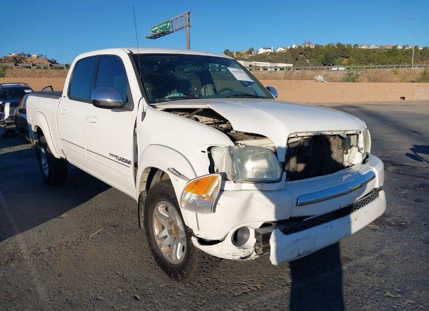 2006 Toyota Tundra SR5 V8 (VIN 5TBET341X6S562021) main photo