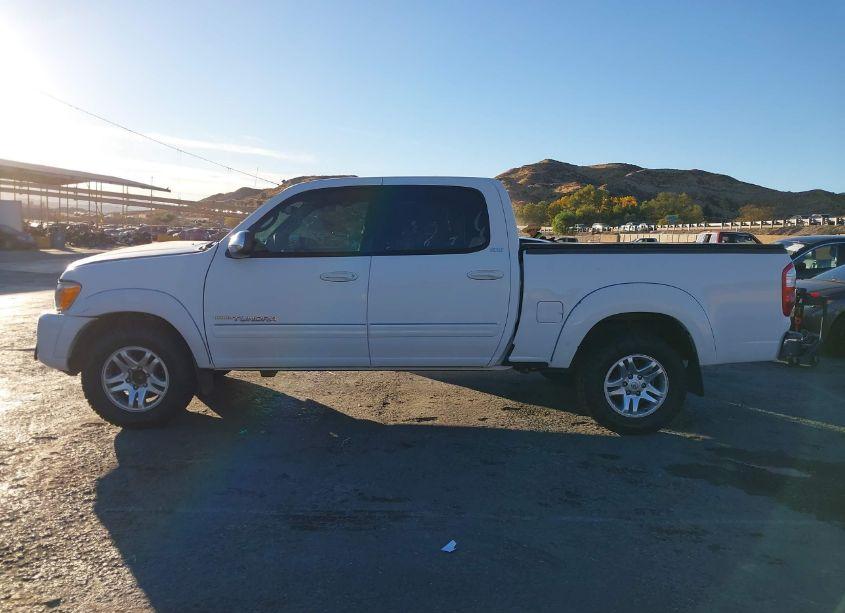 Photo 14 of 2006 Toyota Tundra SR5 V8 (VIN 5TBET341X6S562021)