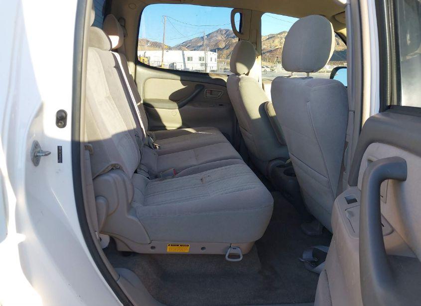 Photo 8 of 2006 Toyota Tundra SR5 V8 (VIN 5TBET341X6S562021)