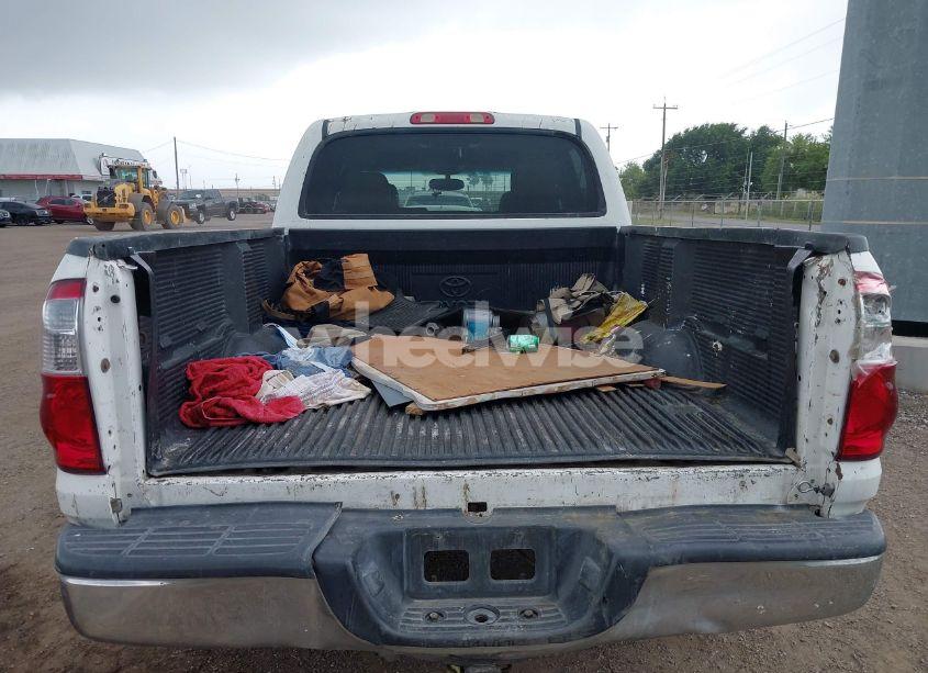 Photo 15 of 2005 Toyota Tundra LIMITED V8 (VIN 5TBET38135S481757)