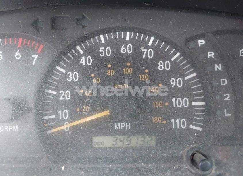 Photo 15 of 2004 Toyota Tundra LIMITED V8 (VIN 5TBET38164S433846)