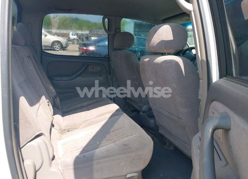 Photo 8 of 2004 Toyota Tundra LIMITED V8 (VIN 5TBET38164S433846)