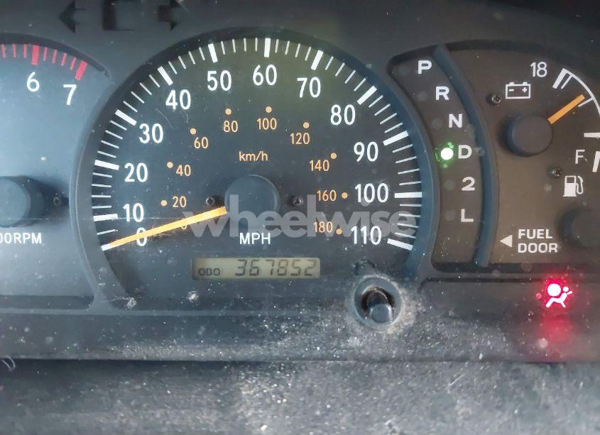 Photo 15 of 2004 Toyota Tundra LIMITED V8 (VIN 5TBET38174S447299)