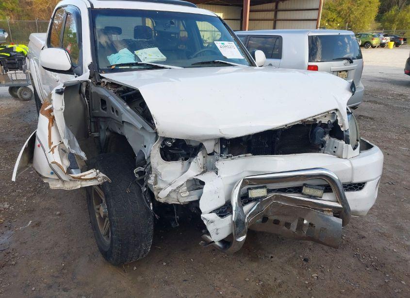 Photo 6 of 2005 Toyota Tundra LIMITED V8 (VIN 5TBET38185S496223)