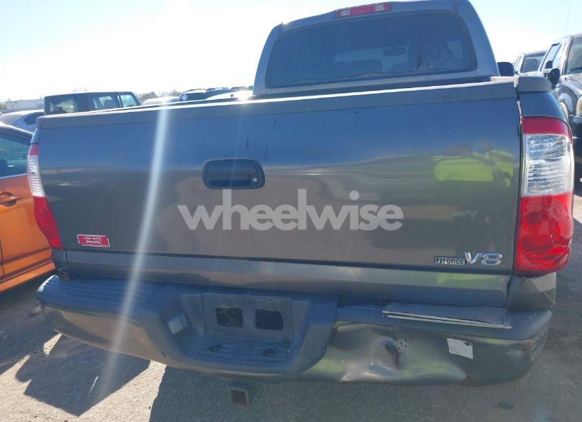 Photo 16 of 2004 Toyota Tundra LIMITED V8 (VIN 5TBET38194S437454)