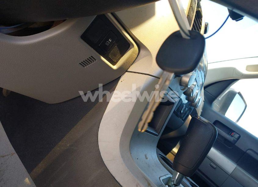 Photo 11 of 2007 Toyota Tundra SR5 4.7L V8 (VIN 5TBET54127S456188)