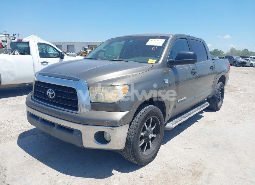 Photo 2 of 2007 Toyota Tundra SR5 4.7L V8 (VIN 5TBET54127S456188)