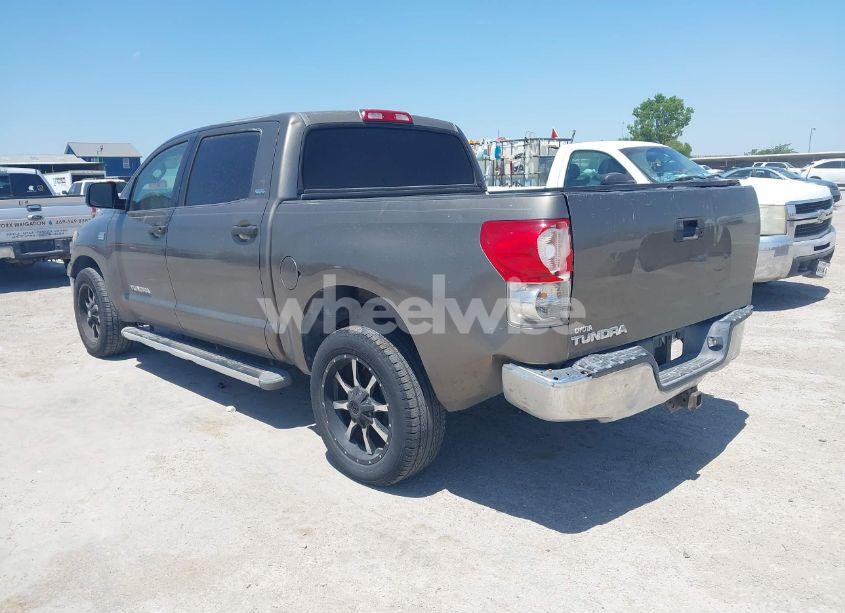 Photo 3 of 2007 Toyota Tundra SR5 4.7L V8 (VIN 5TBET54127S456188)