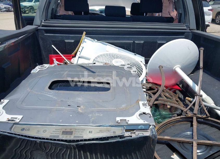 Photo 12 of 2007 Toyota Tundra SR5 4.7L V8 (VIN 5TBET54197S454714)