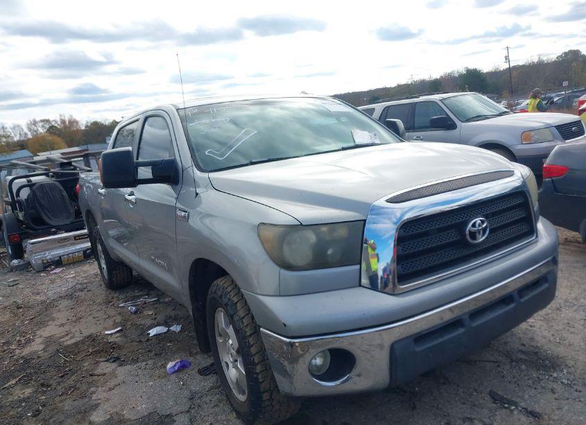 2007 Toyota Tundra SR5 5.7L V8 (VIN 5TBEV54117S461019) main photo