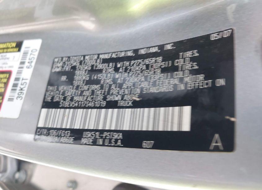 Photo 9 of 2007 Toyota Tundra SR5 5.7L V8 (VIN 5TBEV54117S461019)