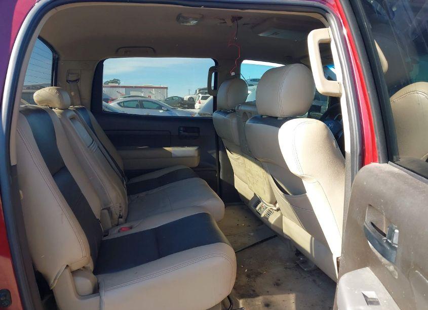 Photo 8 of 2007 Toyota Tundra SR5 5.7L V8 (VIN 5TBEV54137S463869)