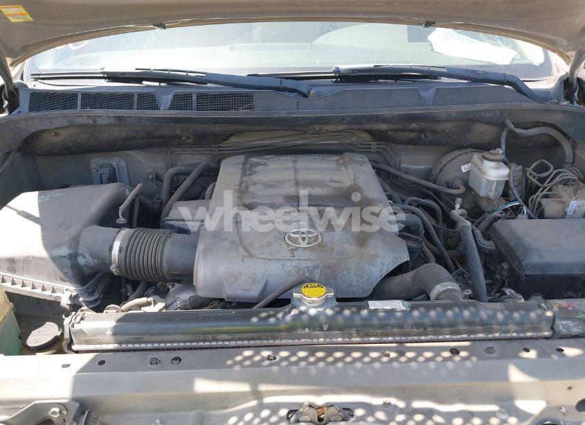 Photo 10 of 2007 Toyota Tundra SR5 5.7L V8 (VIN 5TBEV54147S465727)