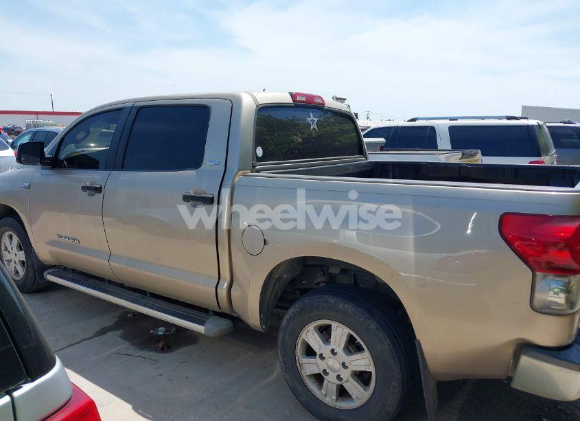 Photo 14 of 2007 Toyota Tundra SR5 5.7L V8 (VIN 5TBEV54147S465727)