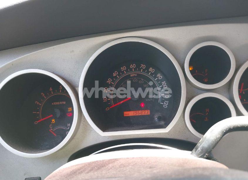 Photo 7 of 2007 Toyota Tundra SR5 5.7L V8 (VIN 5TBEV54147S465727)
