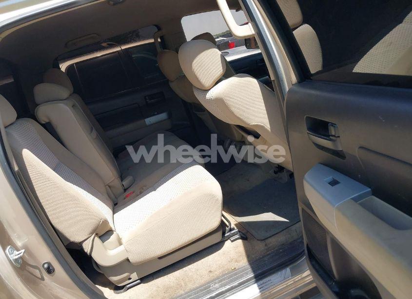 Photo 8 of 2007 Toyota Tundra SR5 5.7L V8 (VIN 5TBEV54147S465727)