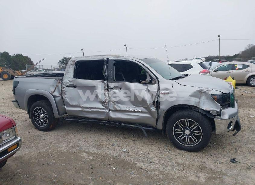 Photo 13 of 2008 Toyota Tundra BASE 5.7L V8 (VIN 5TBEV54158S477984)