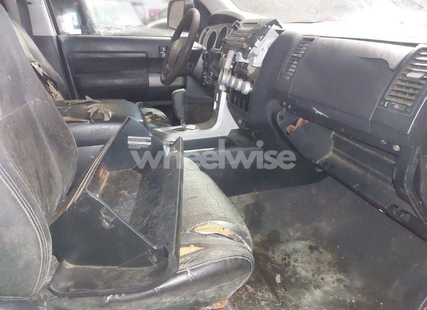 Photo 5 of 2008 Toyota Tundra SR5 5.7L V8 (VIN 5TBEV54158S479850)