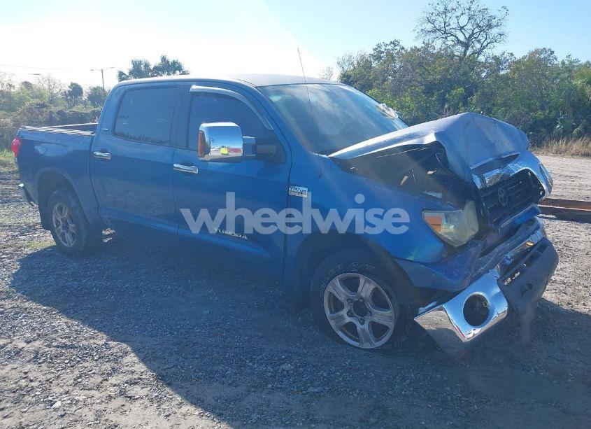 2007 Toyota Tundra SR5 5.7L V8 (VIN 5TBEV54167S466491) main photo