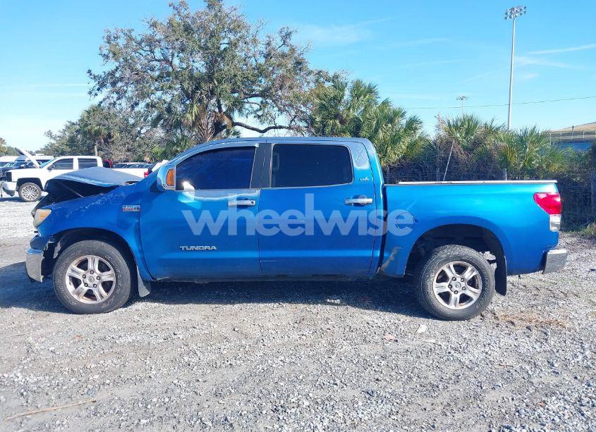 Photo 14 of 2007 Toyota Tundra SR5 5.7L V8 (VIN 5TBEV54167S466491)
